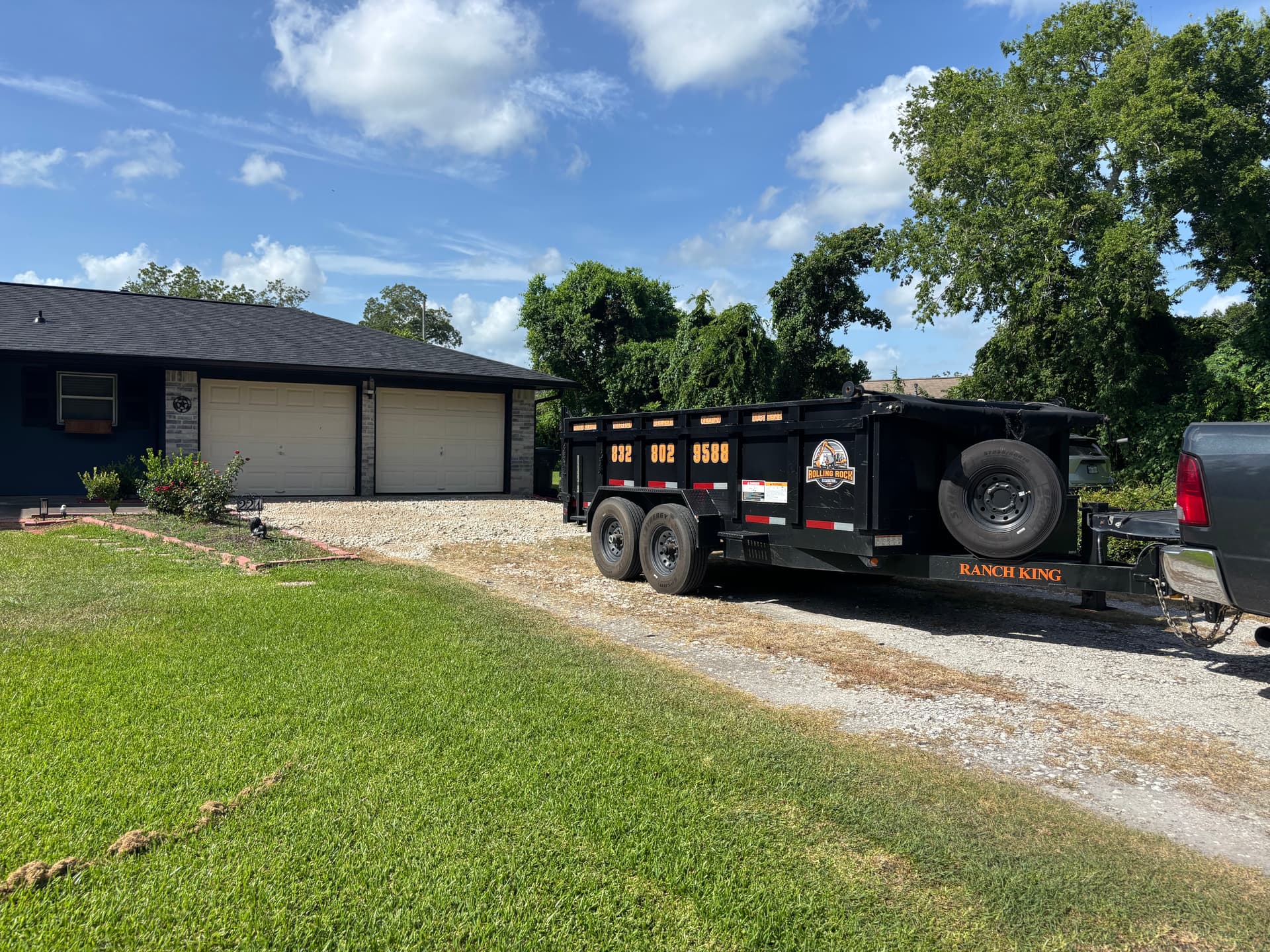 Gallery photos for Gravel Driveway Touch-Up Done Right in Brazoria: Image #3