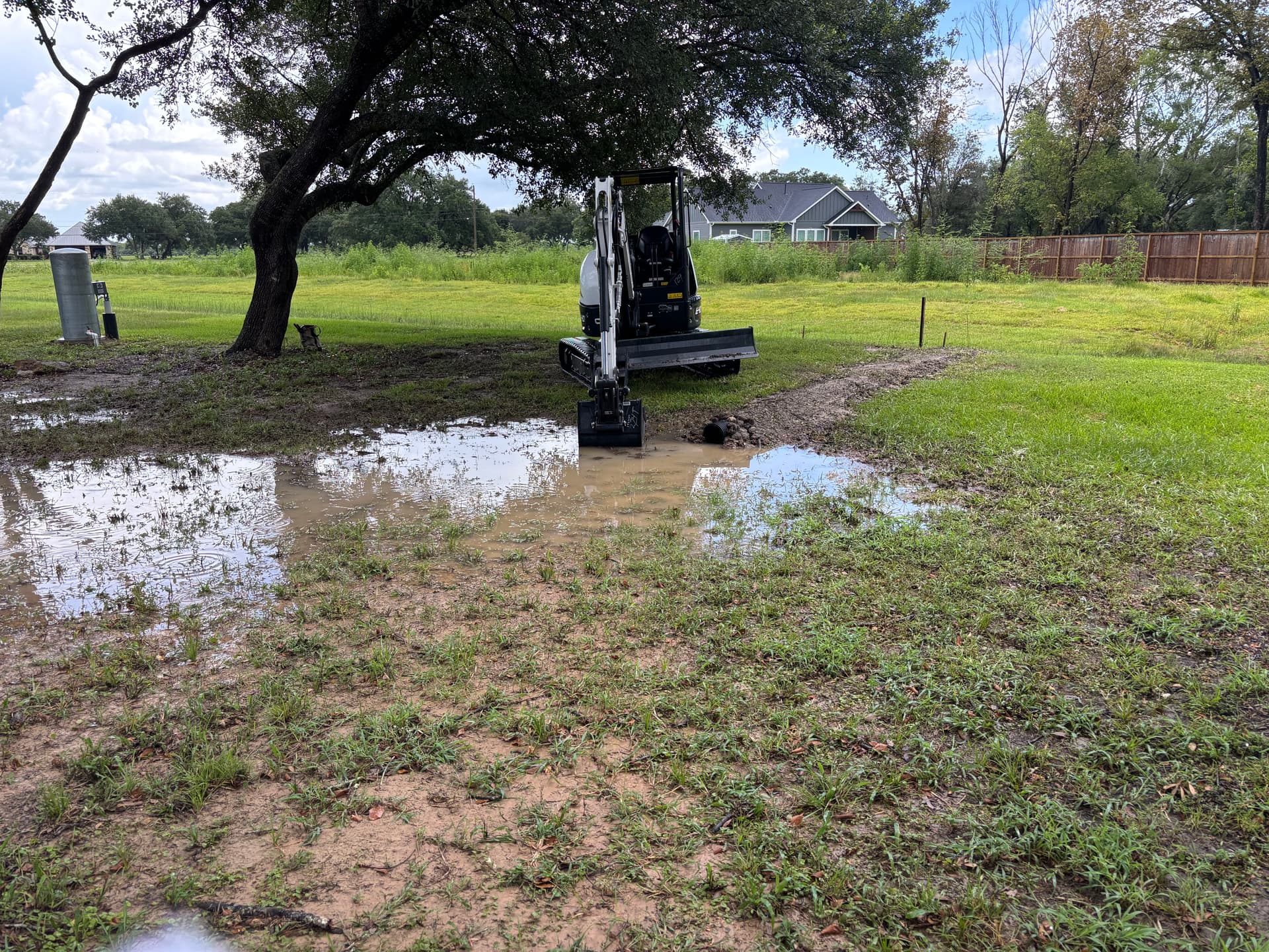 Gallery photos for 8-Inch Culvert Install Fixes Soggy Yard in Alvin: Image #3